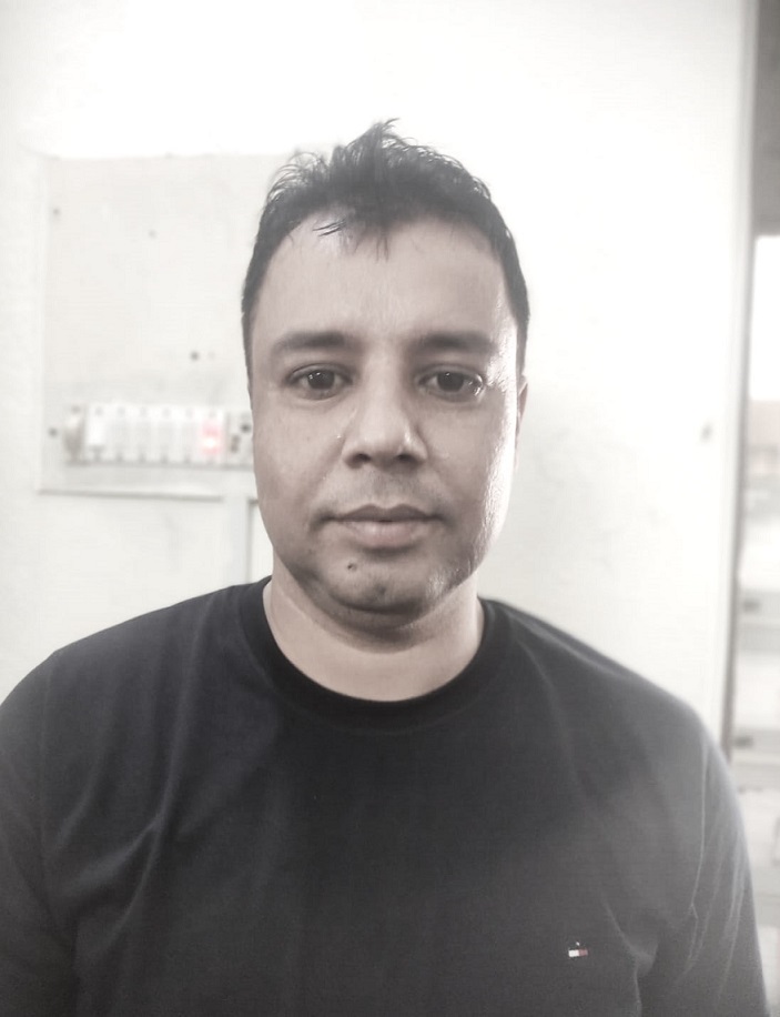 नविन बराल