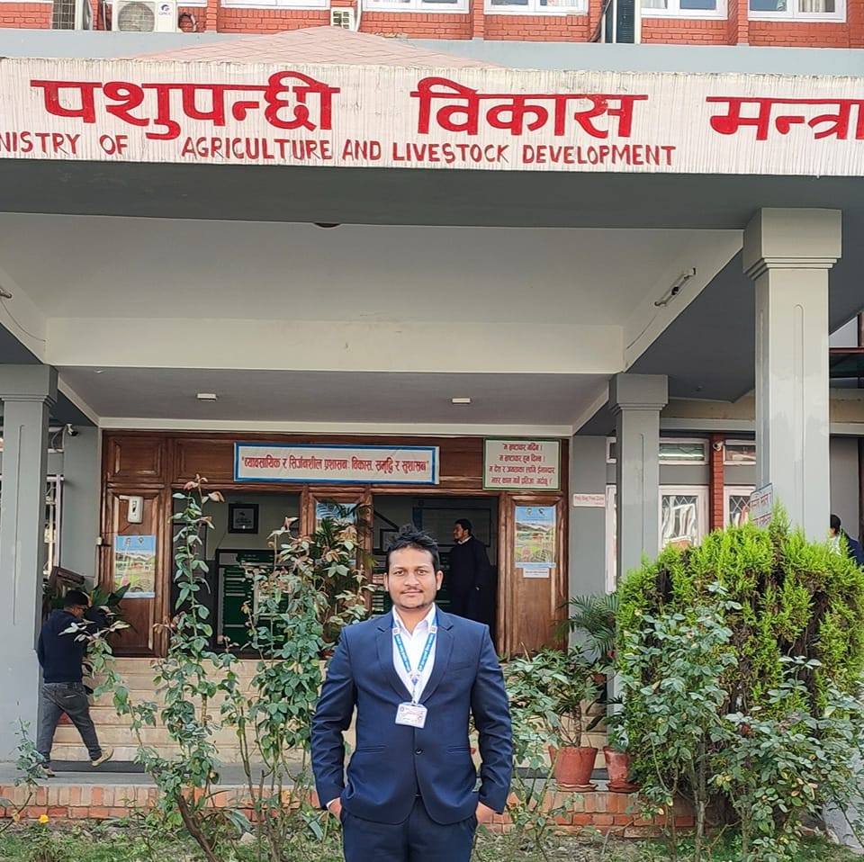 डा. अरुण खनाल