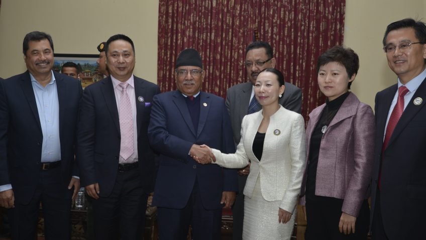 वान वेल्ट वान रोडको टिमद्वारा प्रधानमन्त्रीसँग भेट