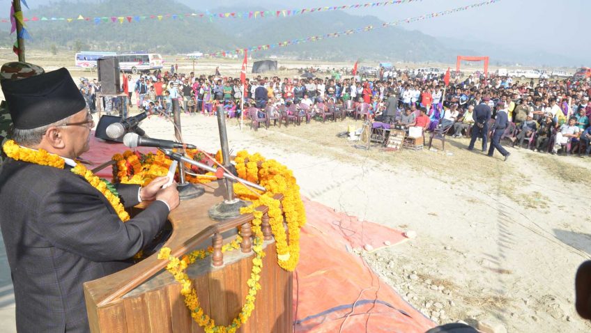 कसैलाई निषेध होइन, सबैलाई समेट्न सरकार लागेको छ : प्रधानमन्त्री