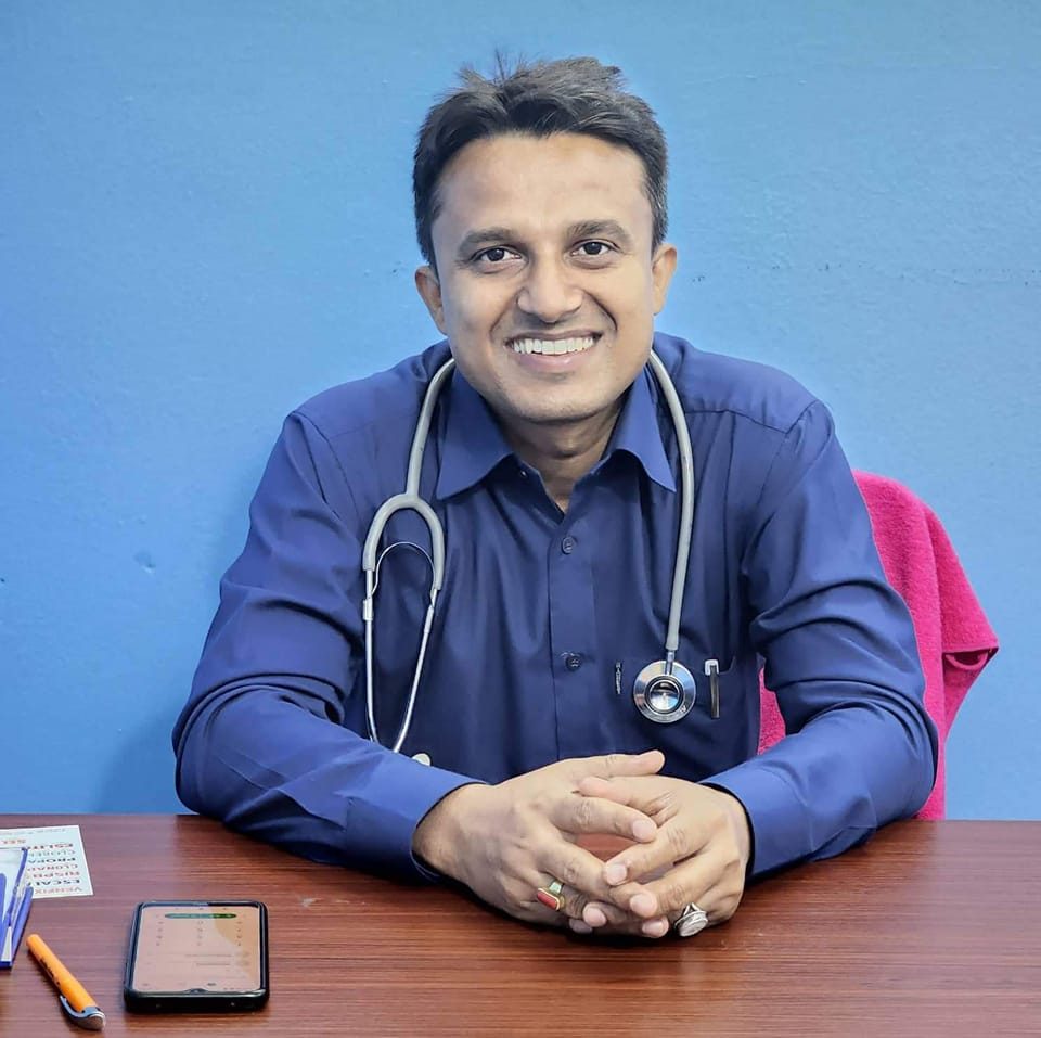 डा सुरज तिवारी