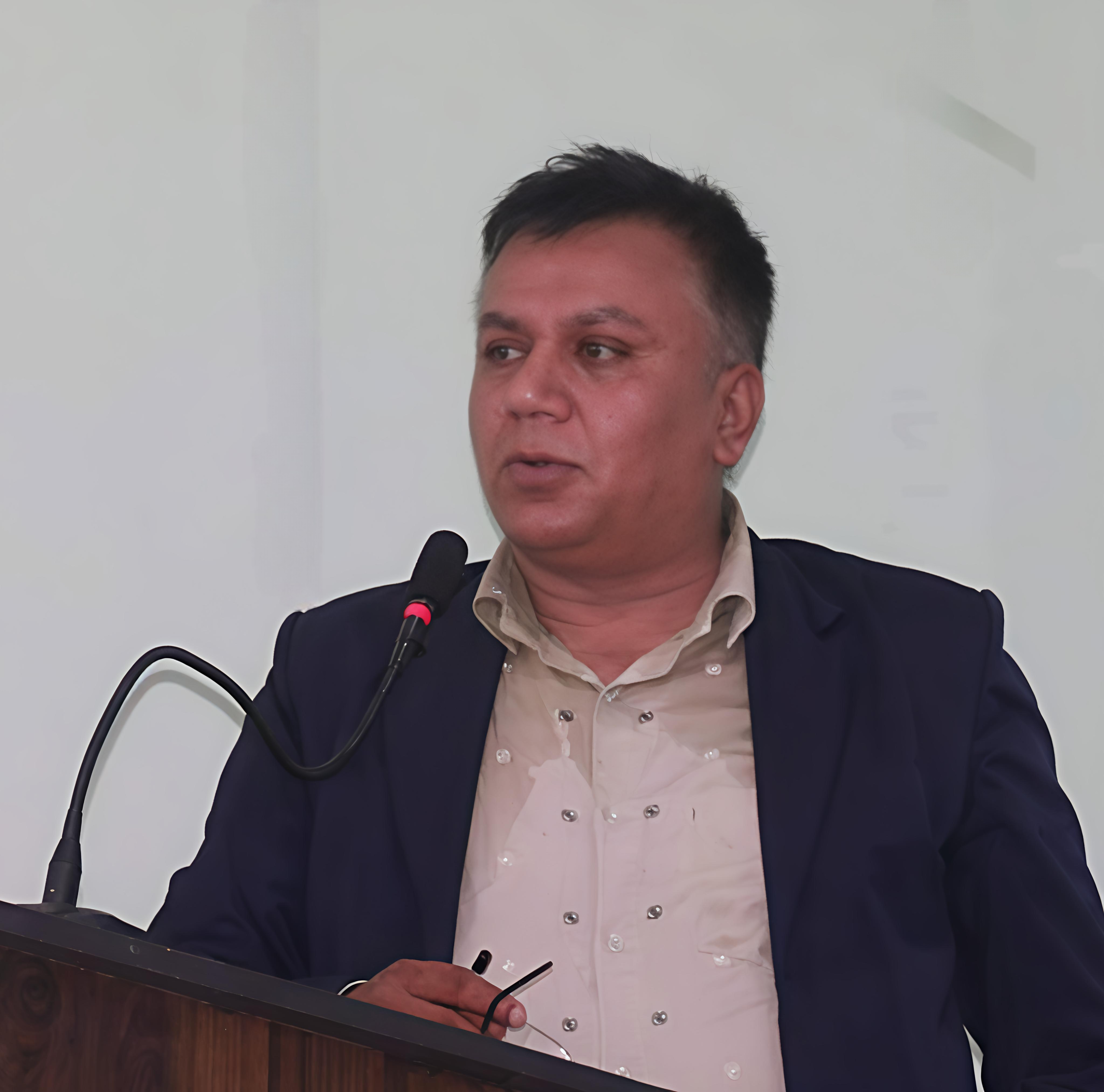 रमेश घिमिरे