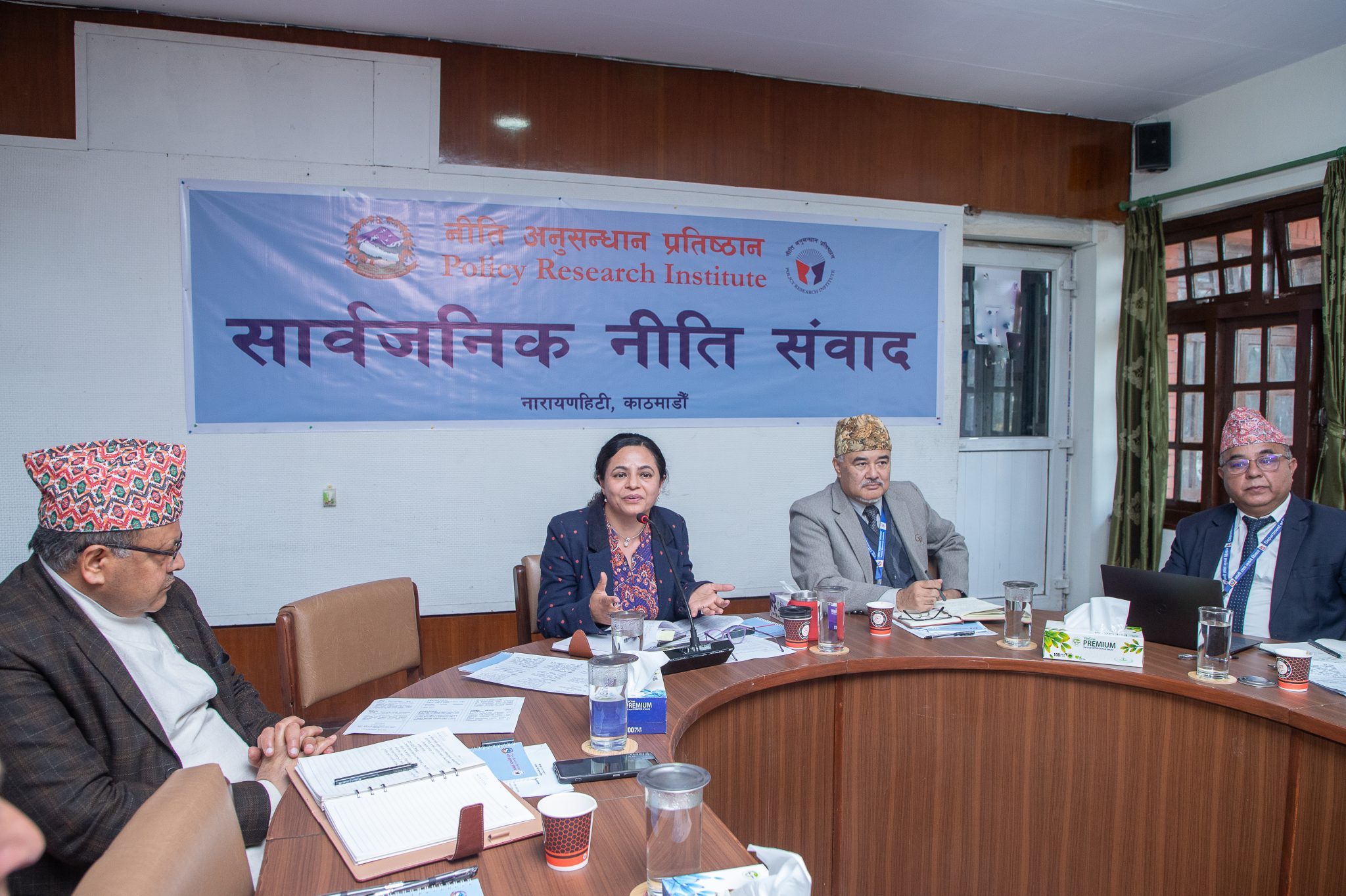 नदीजन्य निर्माण सामग्रीको दिगो र वातावरणमैत्री उत्खनन विषयमा सार्वजनिक नीति संवाद सम्पन्न