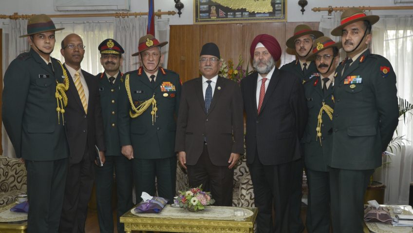 प्रधानमन्त्री र भारतीय सेना प्रमुखबीच भेट