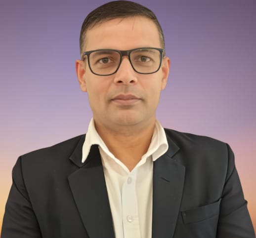 पवन अधिकारी