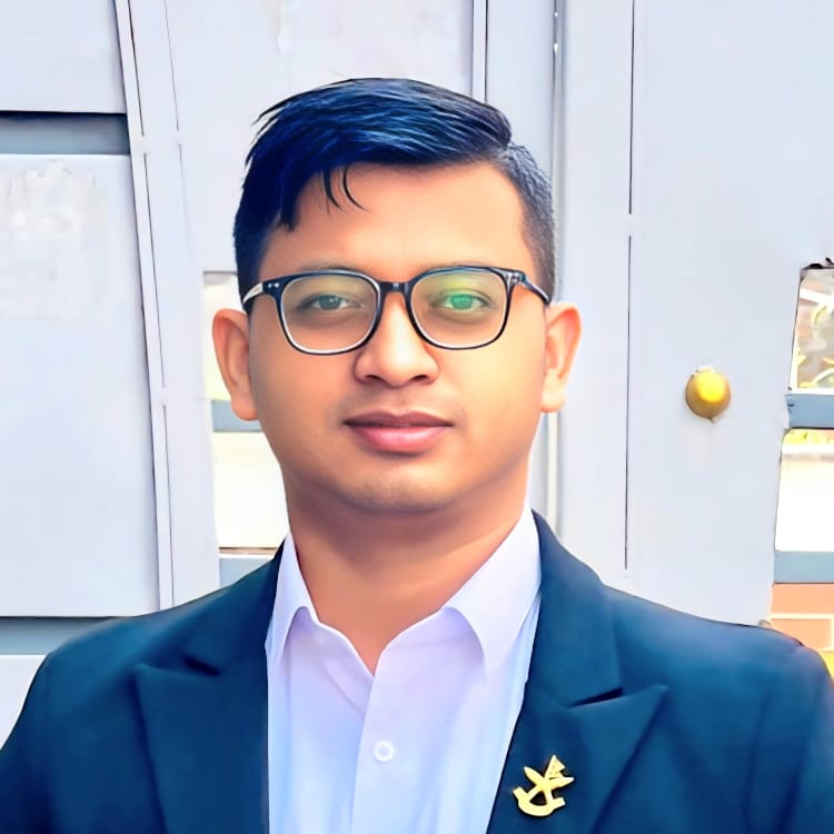 किरण अधिकारी