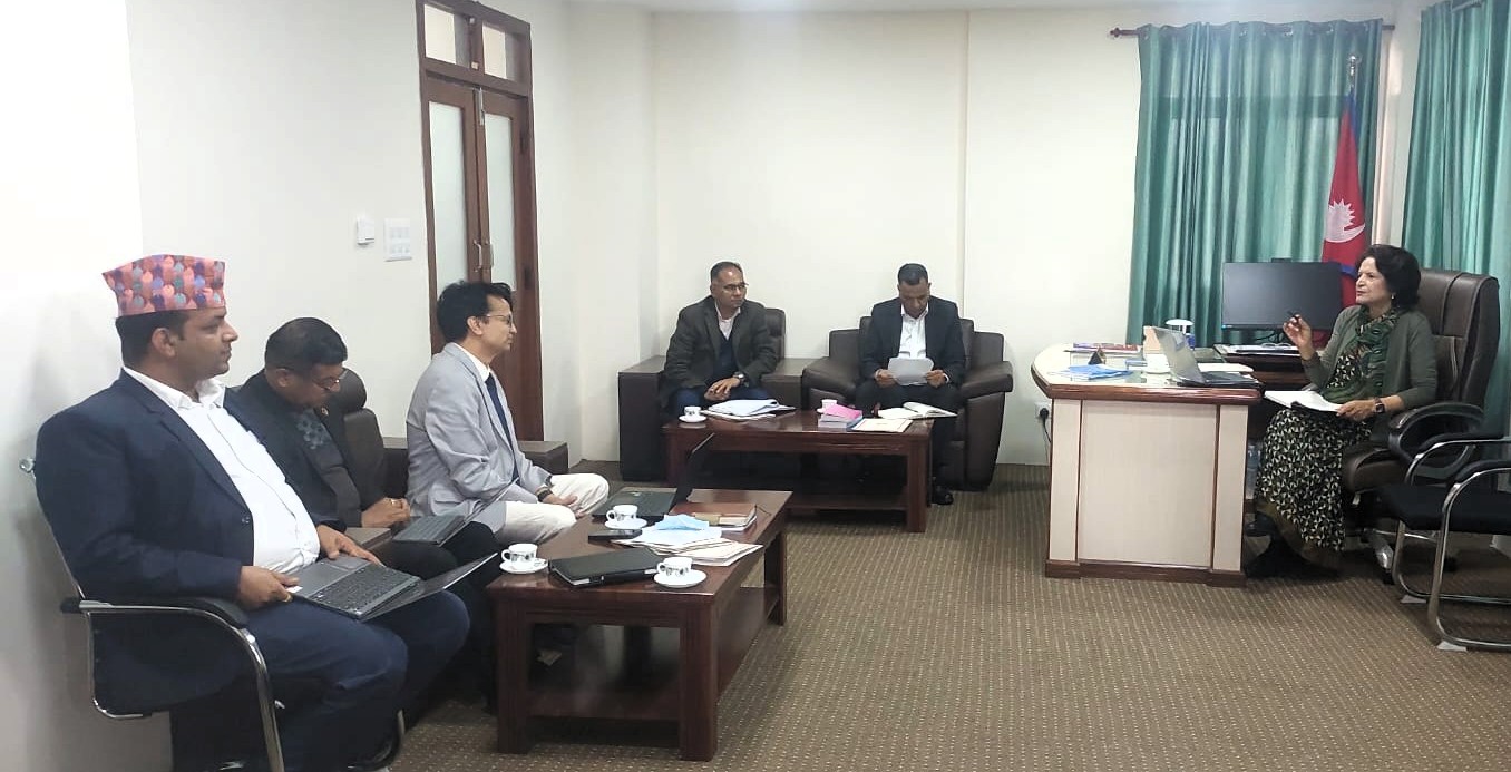 नव-नियुक्त माननीय मन्त्रीज्यूसँग विभागीय कार्ययोजना प्रस्तुतिकरण तथा मार्गनिर्देशन