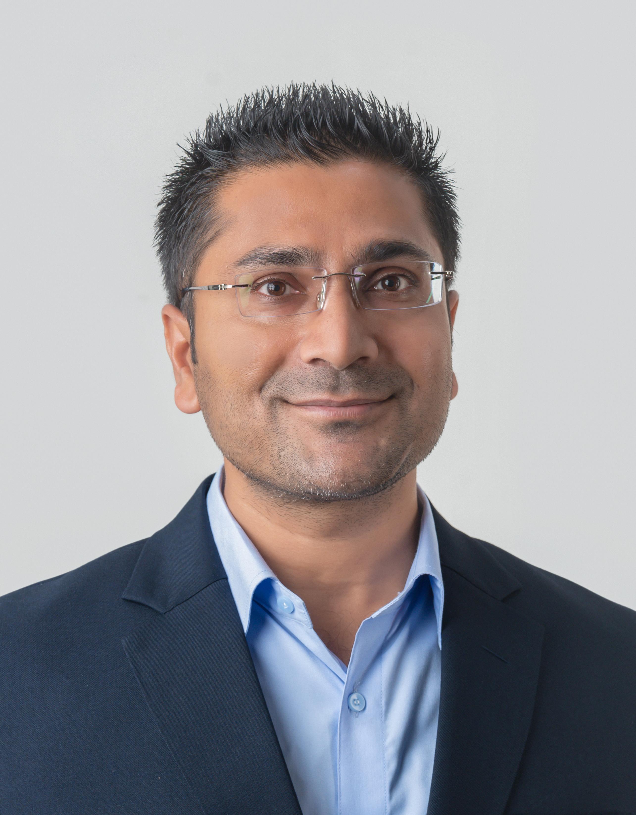 श्री देवराज ढुंगाना