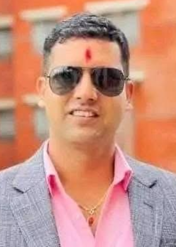 श्रवण खनाल