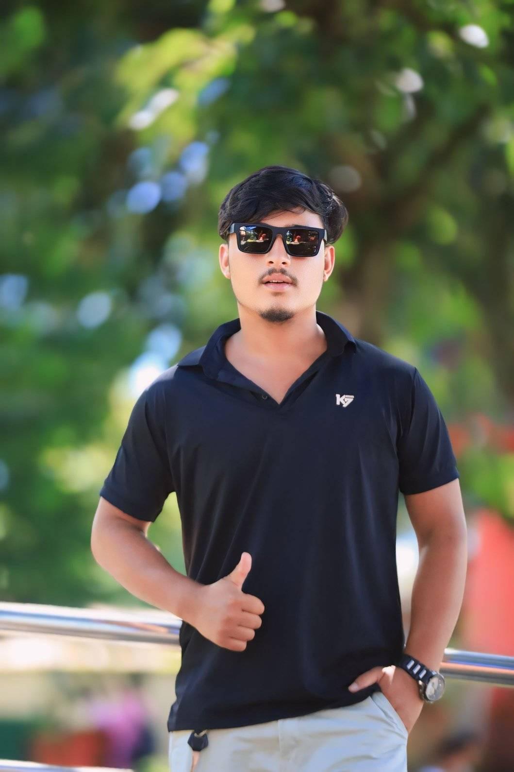नवीन भण्डारी