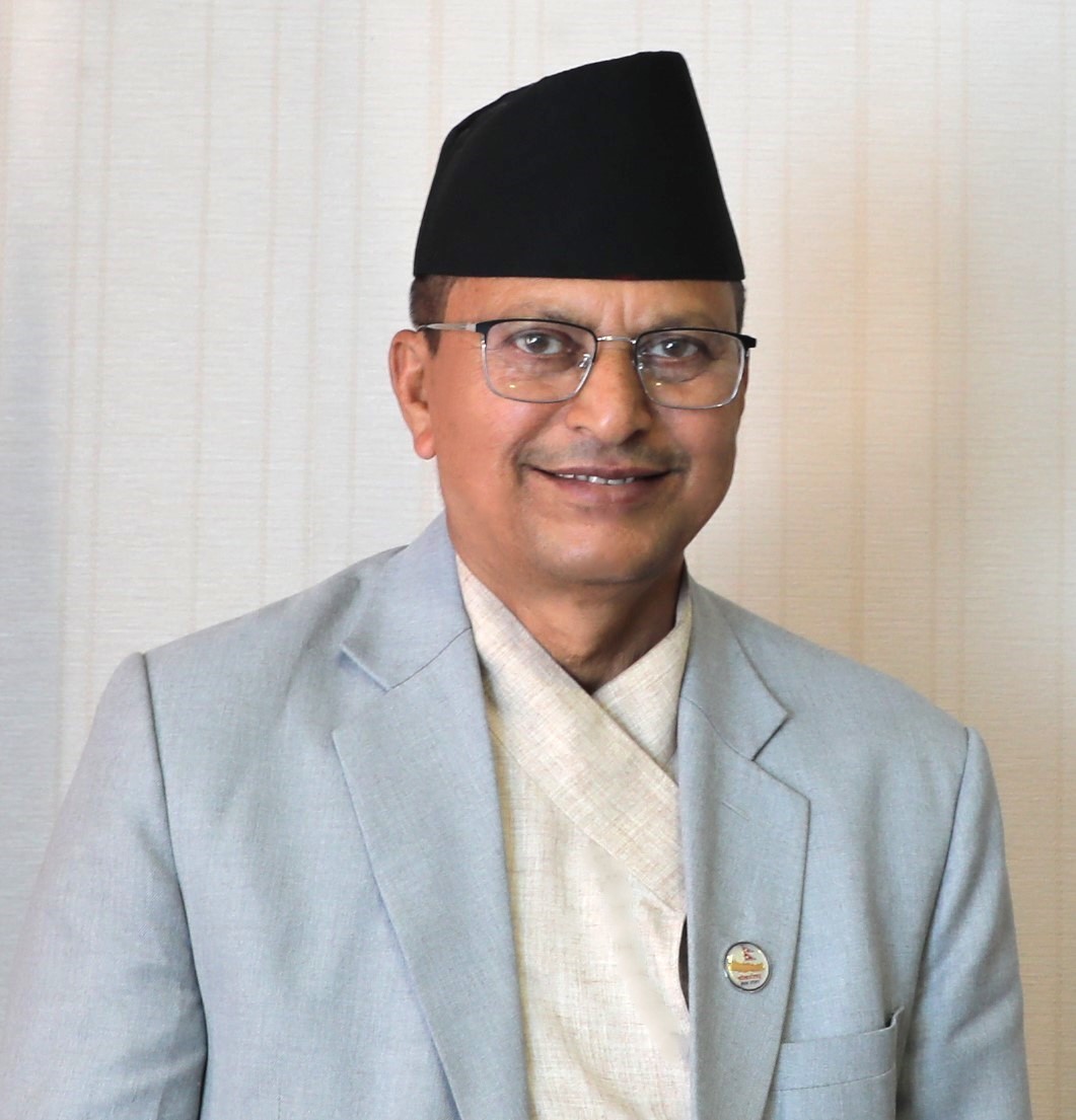 माननीय मन्त्री